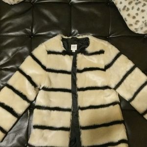 Girls Gap faux fur coat